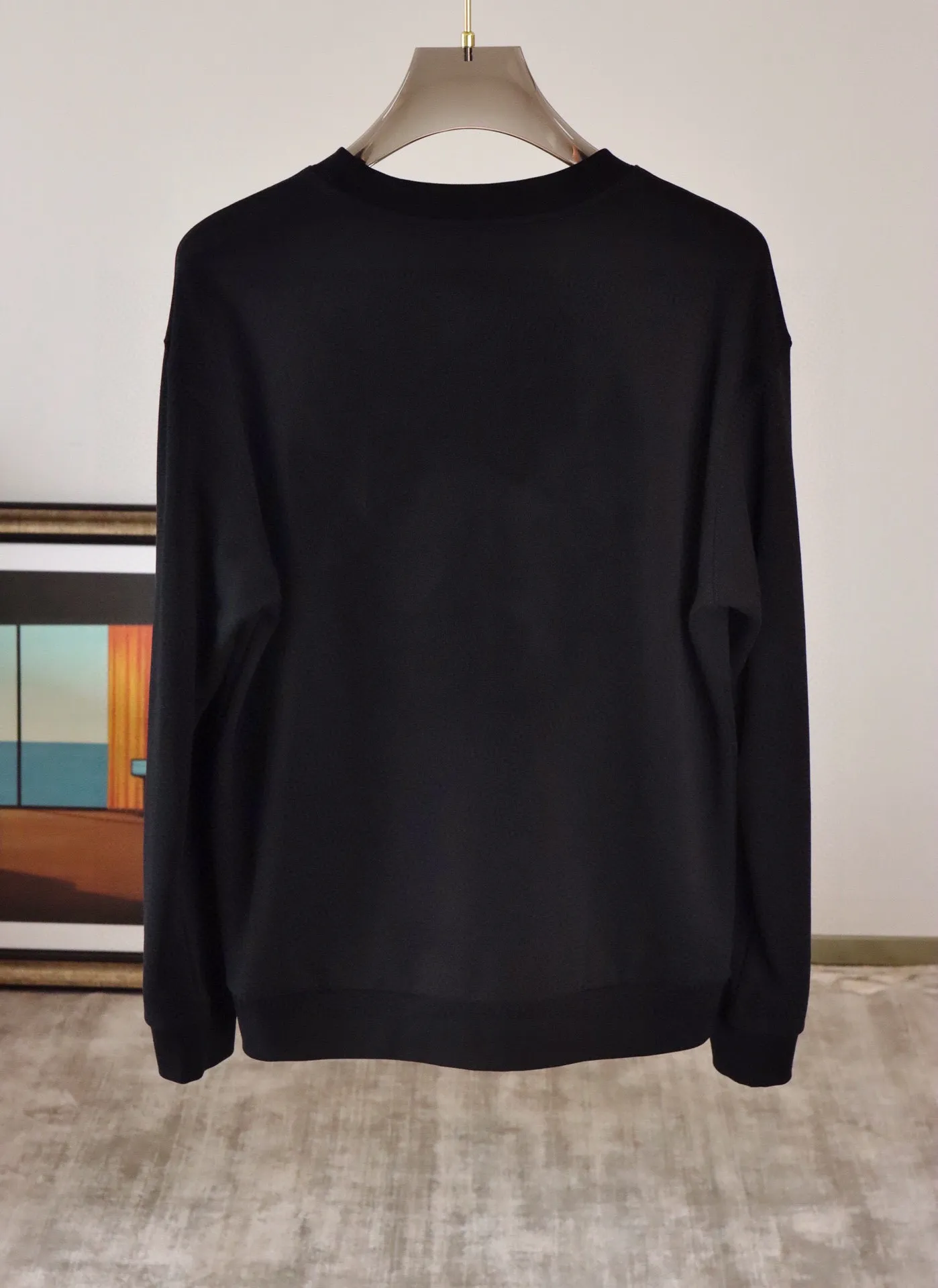 🅿️380 [LV Louis Vuitton] (Fat Man Gospel) hot-selling suit is coming. Focus on the original version of the official website. 2025 new hot-selling sweatshirt suit. The original order is hard to buy🇭🇰. It is the meticulous work of top designers for a fitting and perfect upper body effect. All-natural high-quality Roman cotton 100%, close-fitting comfort, noble and elegant! Original hardware embodies elegance and nobility! Counter size: M-5XL (maximum wear up to 220 pounds)